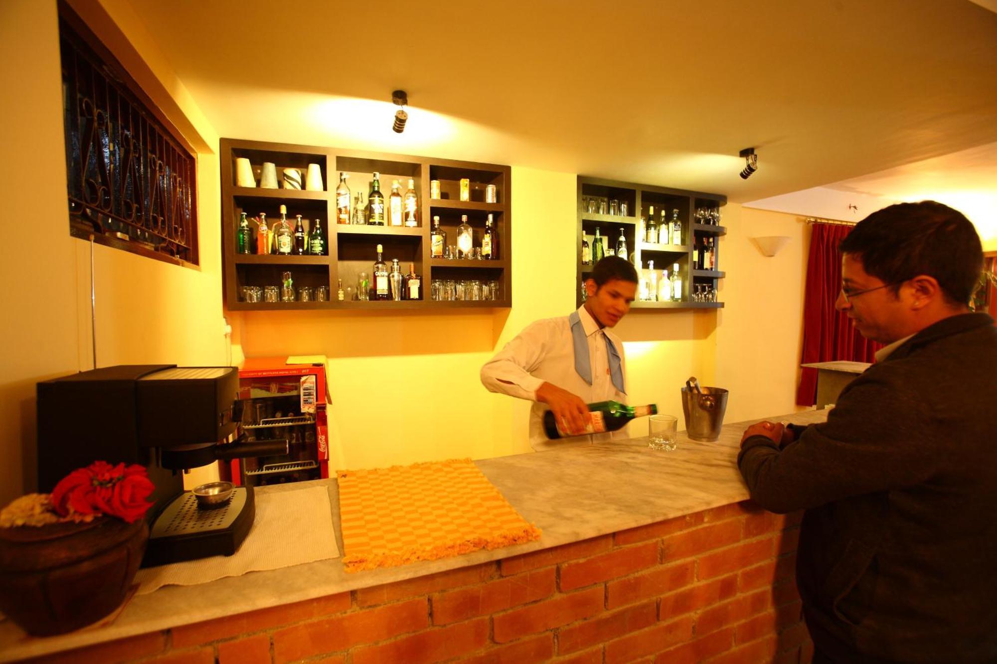 Royal Astoria Hotel Kathmandu Ngoại thất bức ảnh