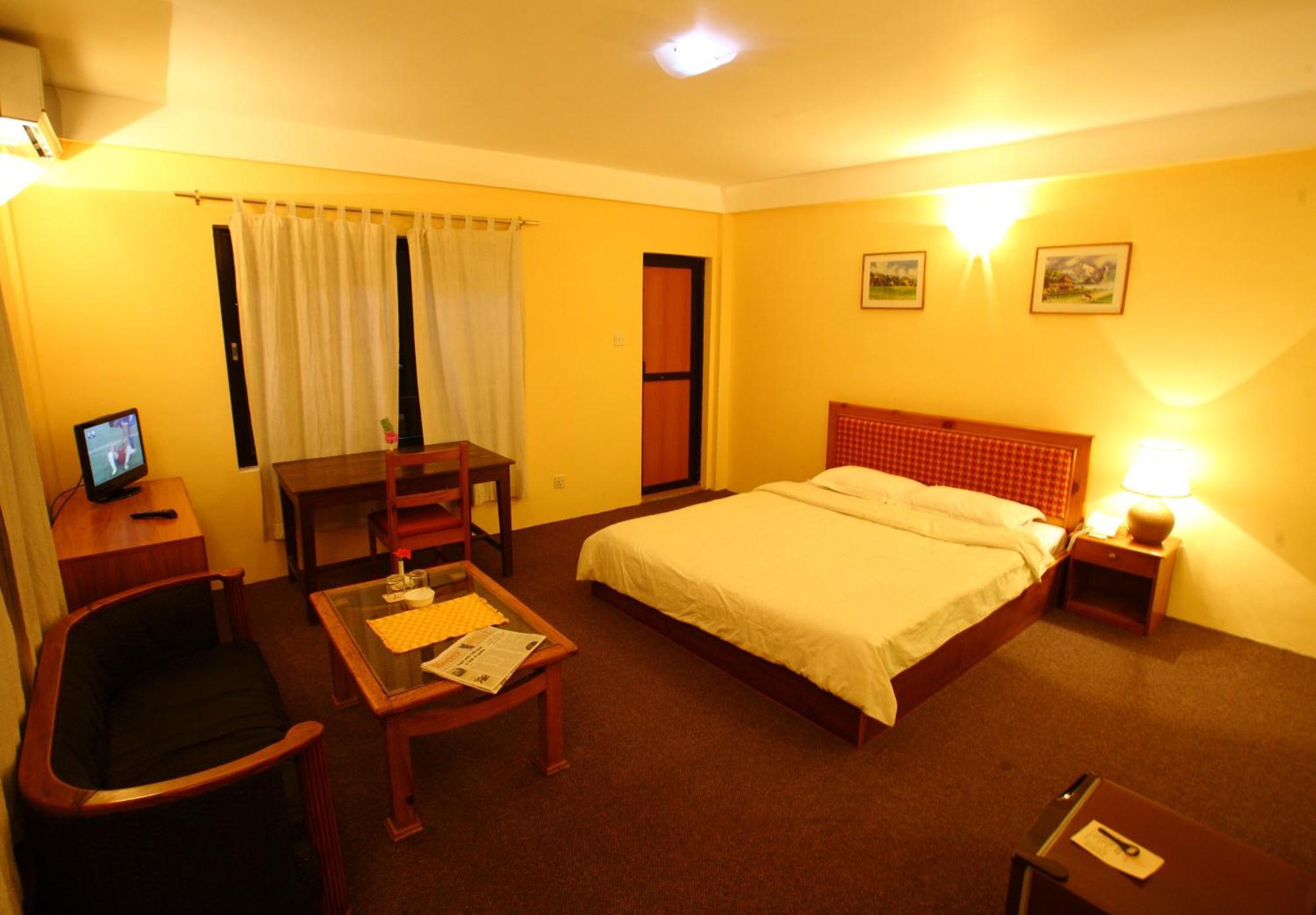 Royal Astoria Hotel Kathmandu Ngoại thất bức ảnh
