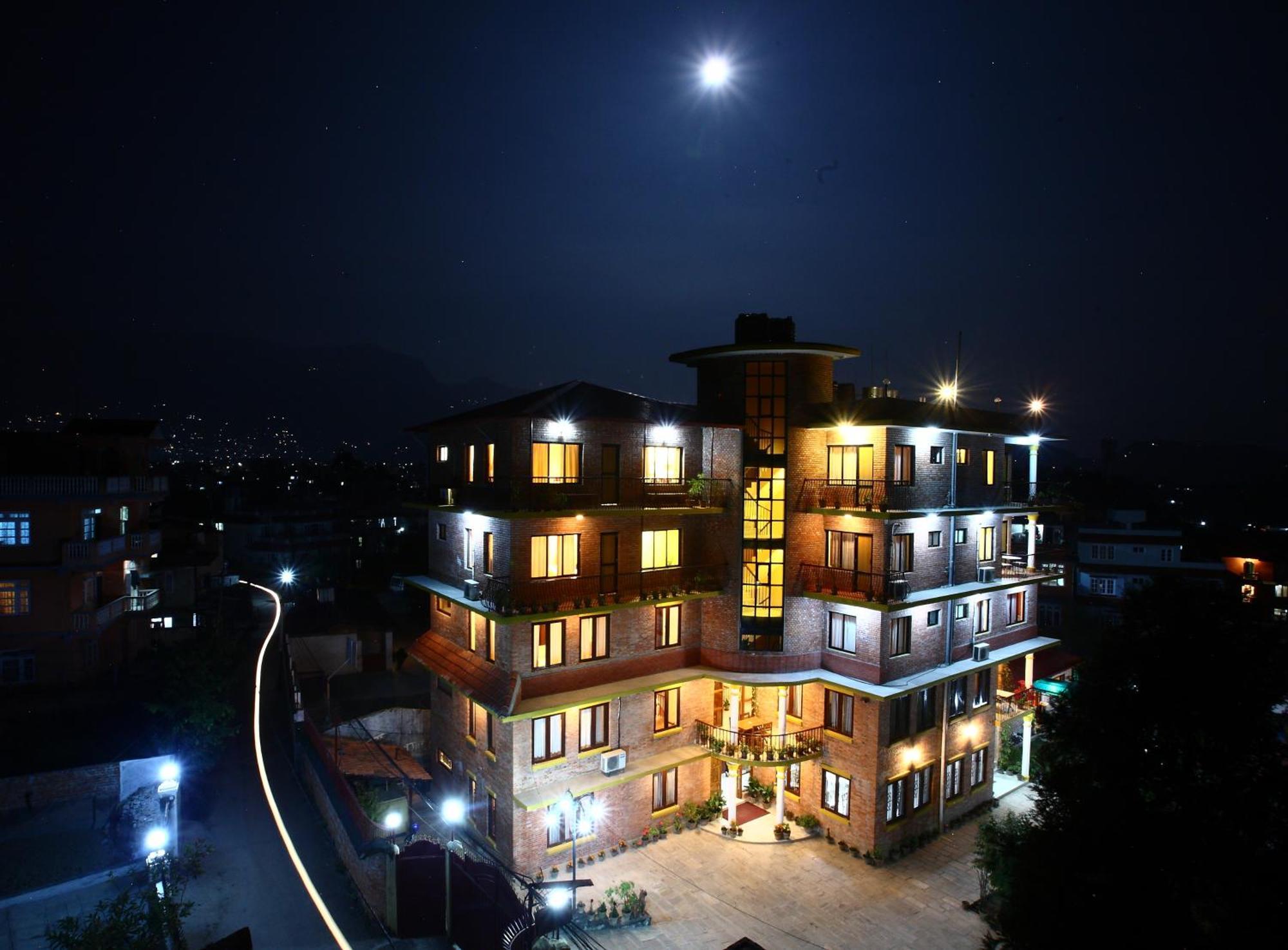 Royal Astoria Hotel Kathmandu Ngoại thất bức ảnh