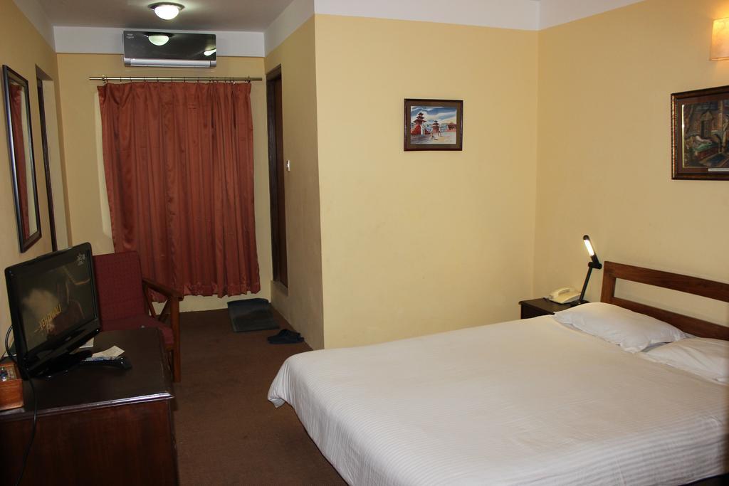 Royal Astoria Hotel Kathmandu Ngoại thất bức ảnh