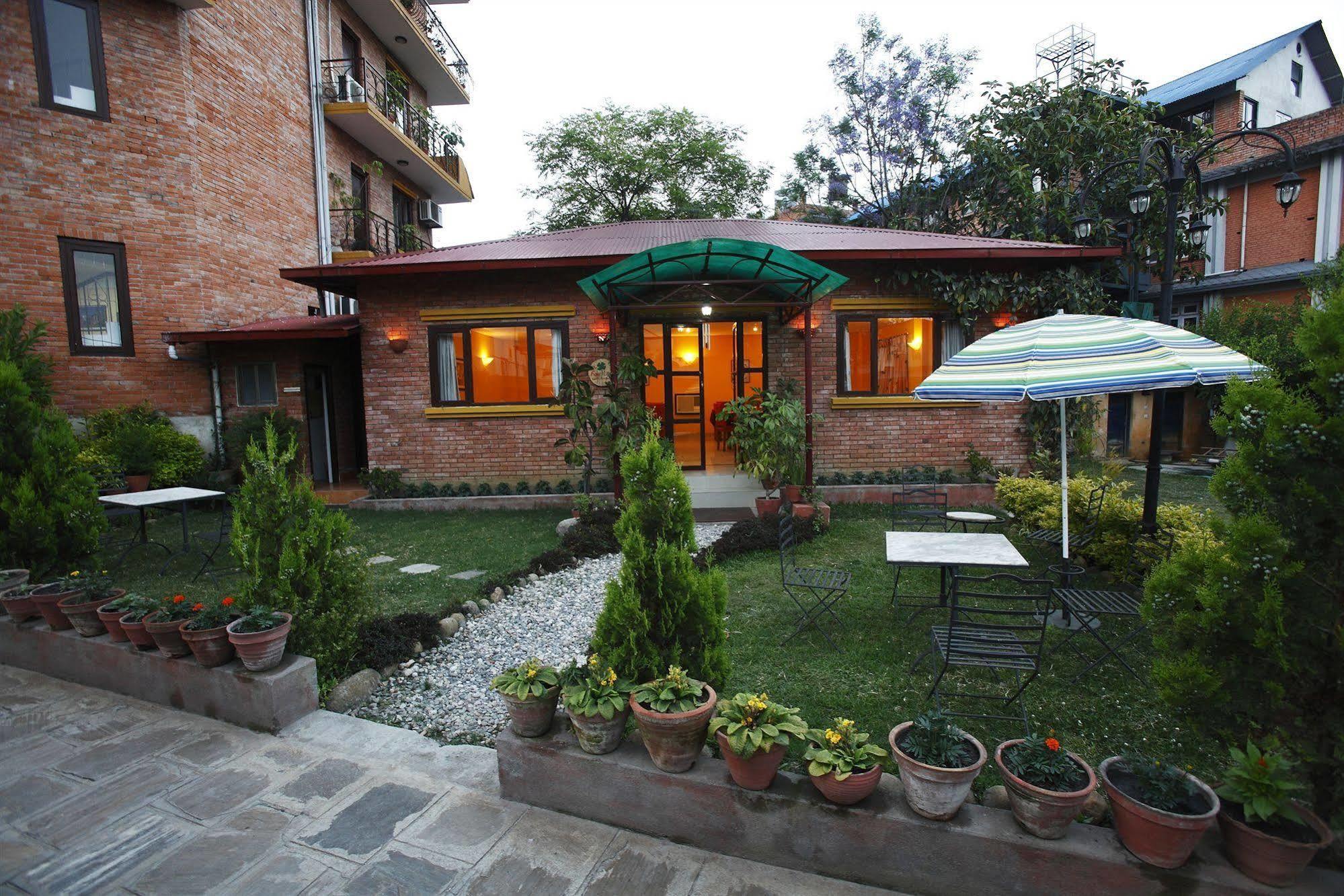 Royal Astoria Hotel Kathmandu Ngoại thất bức ảnh